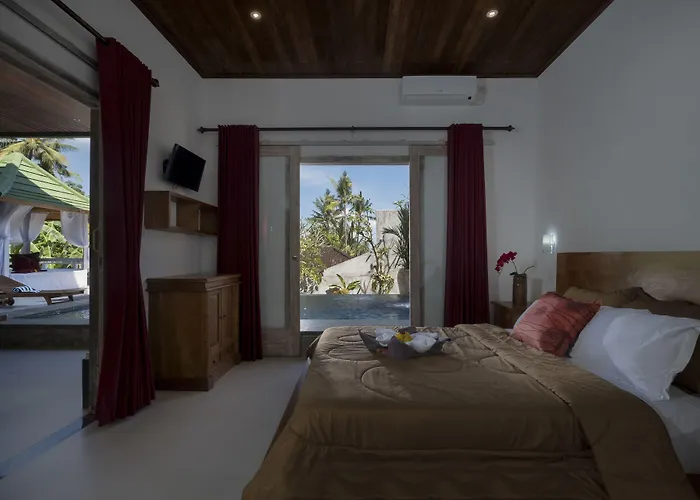 Villa Suari I *